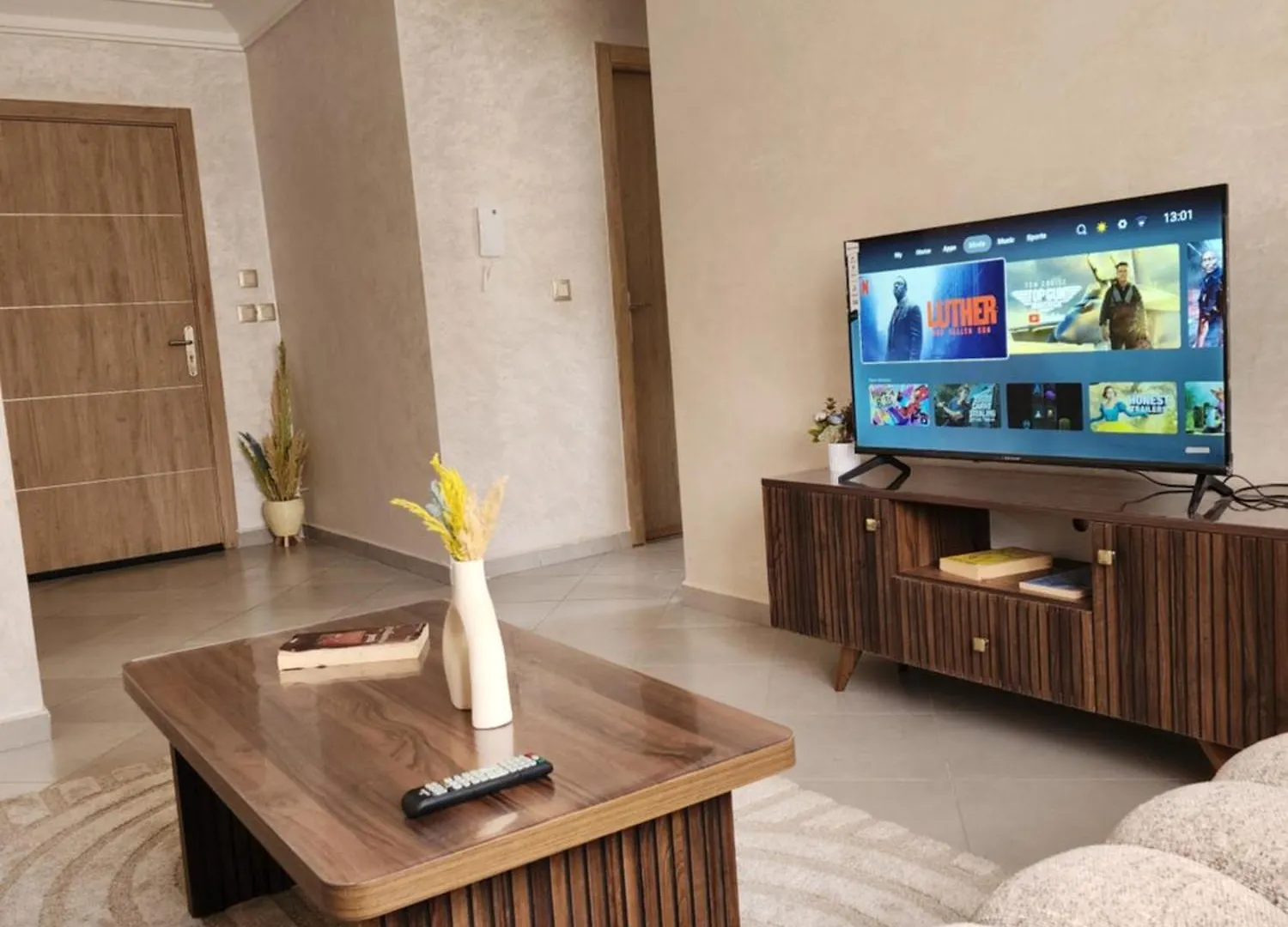Work And Surf Flat Fast Wifi Walk To Beach